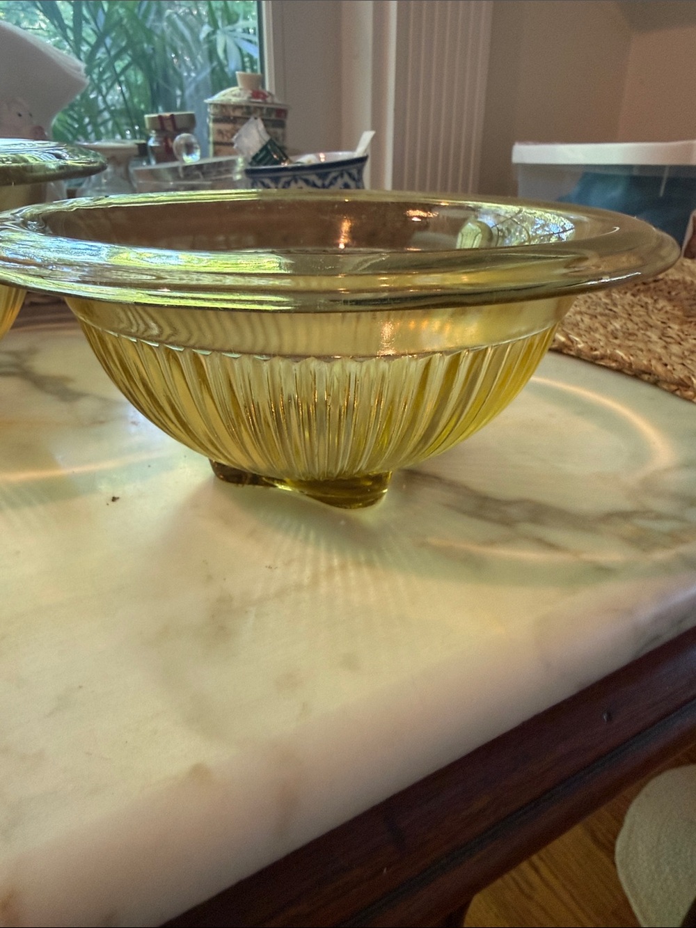 Depression Glass Footed Nesting Bowls - Picture 5 of 14